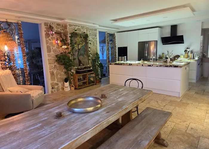 Βίλα Beautiful Sea View, Quiet In Agricultural Αντίμπ