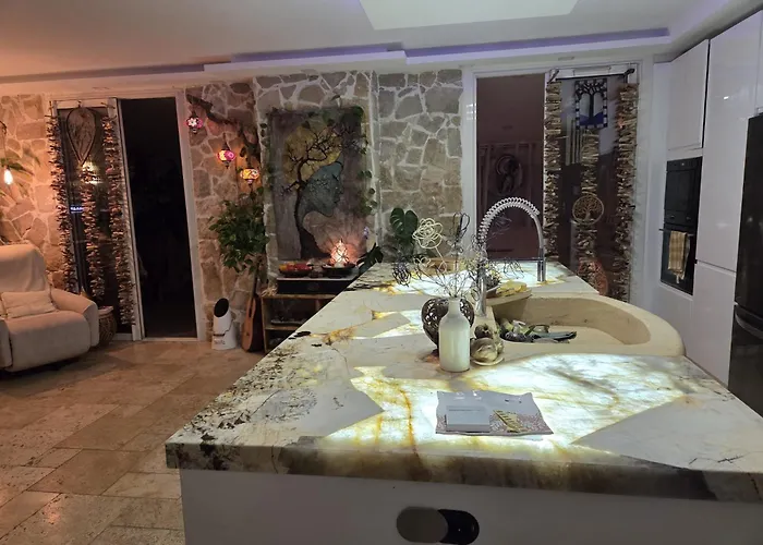 Beautiful Sea View, Quiet In Agricultural * 昂蒂布