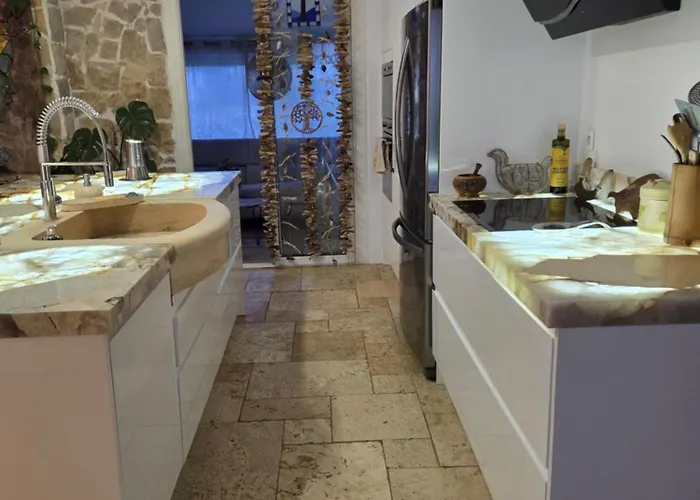 Beautiful Sea View, Quiet In Agricultural 昂蒂布